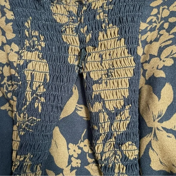 Reformation Blue and Brown Long Sleeve Floral Top - Picture 9 of 14